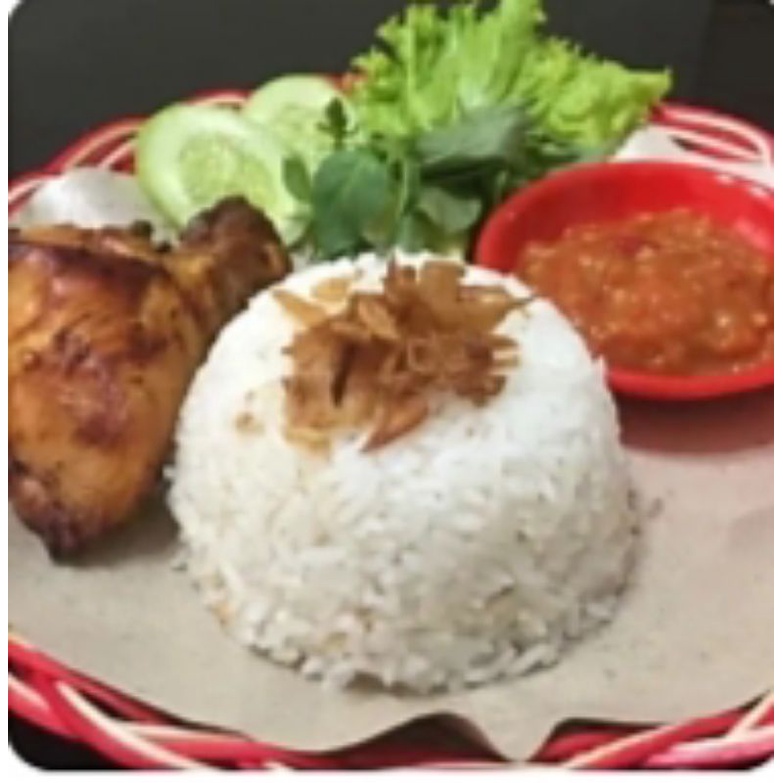 

Nasi Uduk Betawi Ayam Bakar