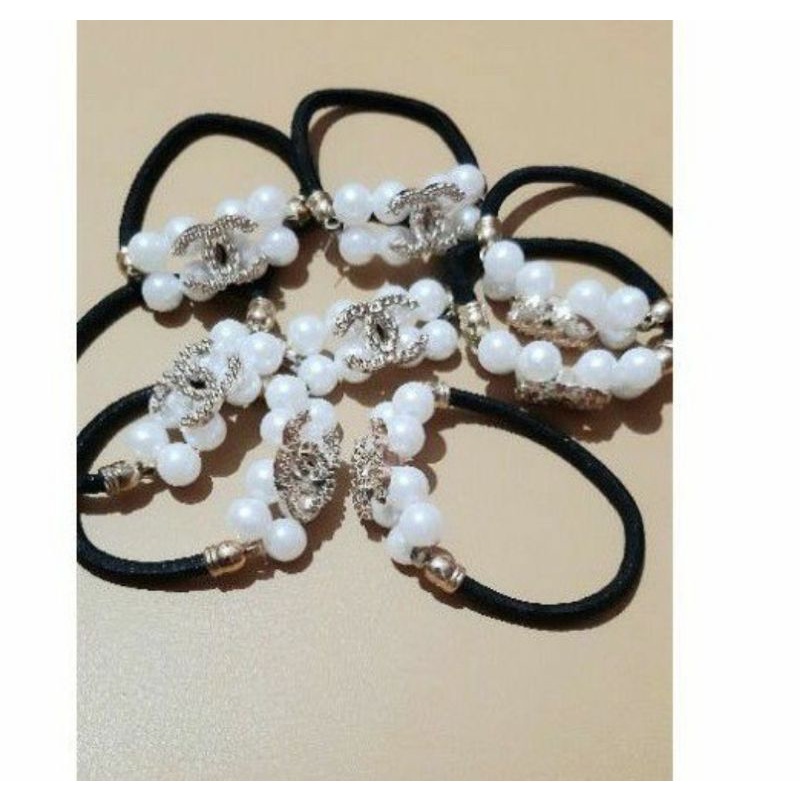 Vinztstore - Kunciran Mutiara Chnl - Kunciran Mutiara Putih - Kunciran Rambut Mutiara - Kunciran Gelang Mutiara - Kunciran Rambut Wanita - Ikat Rambut Korea - Harga Termurah - Bisa COD