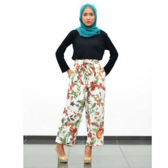 Celana Panjang Kulot Wanita Motif Bunga Dizzy Pants