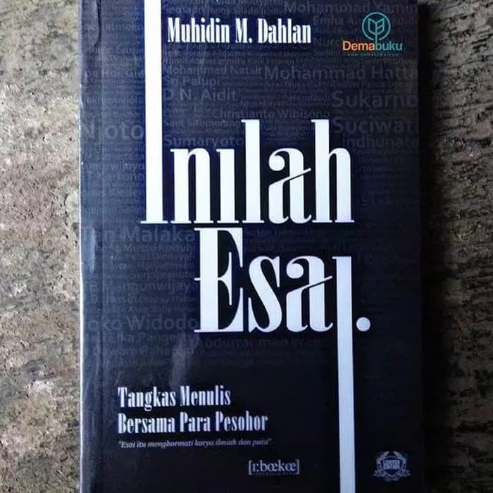 Buku Inilah Esai - Muhidin M. Dahlan