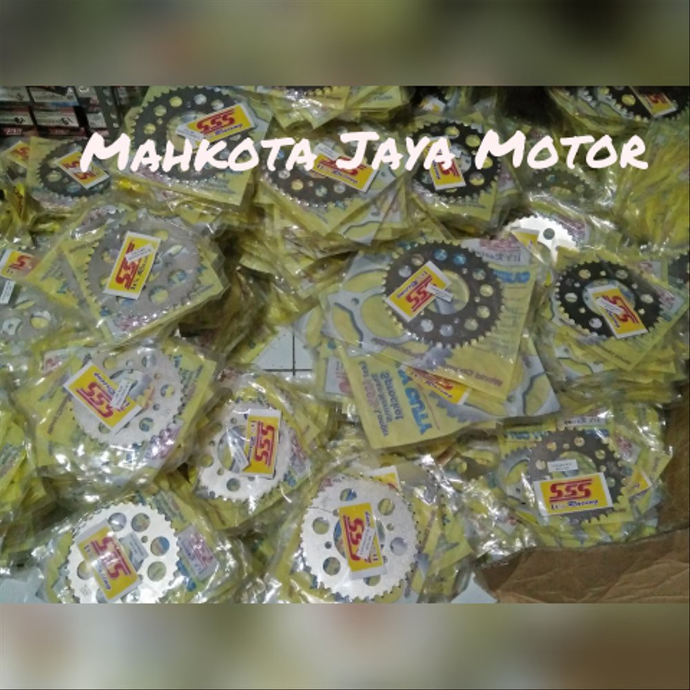 BARU GearSet SSS 428 Motor Vixion Old / New Cb150R / Mega Pro / CBR /