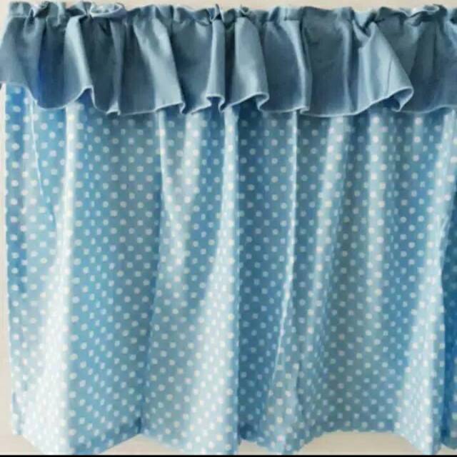 Gorden kolong meja dapur model poni atas