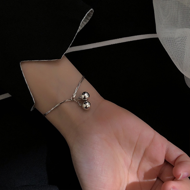 AZ200 gelang lonceng titanium wanita anti karat gelang tangan stainless lonceng warna silver
