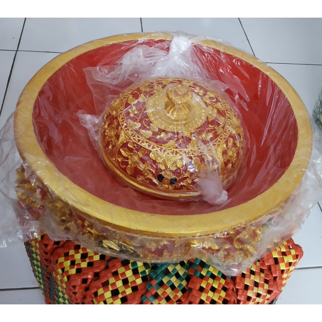 Wadah bokor ukir fiber bali diameter 30cm 1 set tatakan tutup