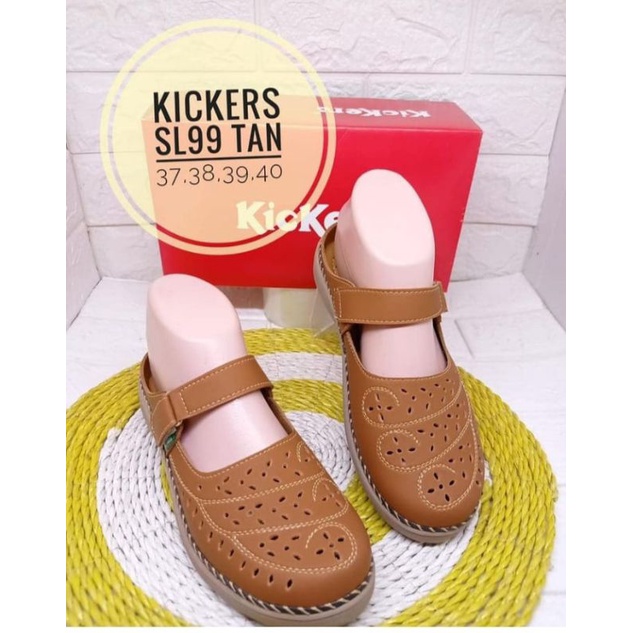 kickers sepatu sandal