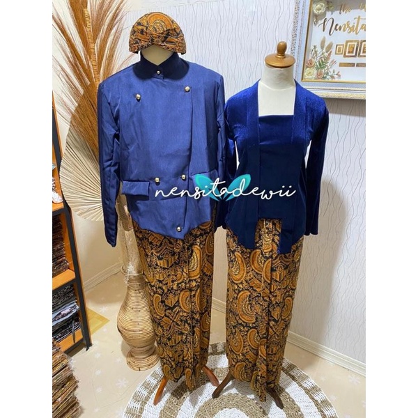 [Nuansa Navy] Set Baju Adat Jawa - Solo / Motif Semenromo