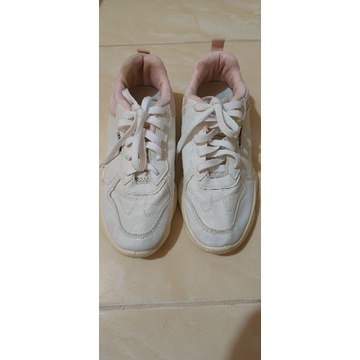 Sepatu Second Warrior