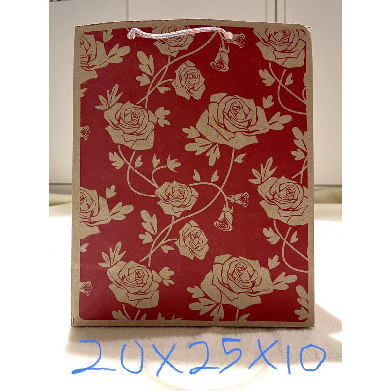 

Paperbag Paper Bag Red Rose Buat Pesta Acara dkk 20x25x10 harga per4lembar