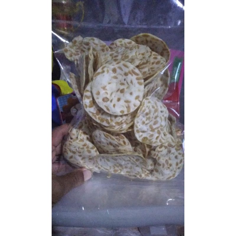 

keripik tempe tempe goreng isi 200 gram