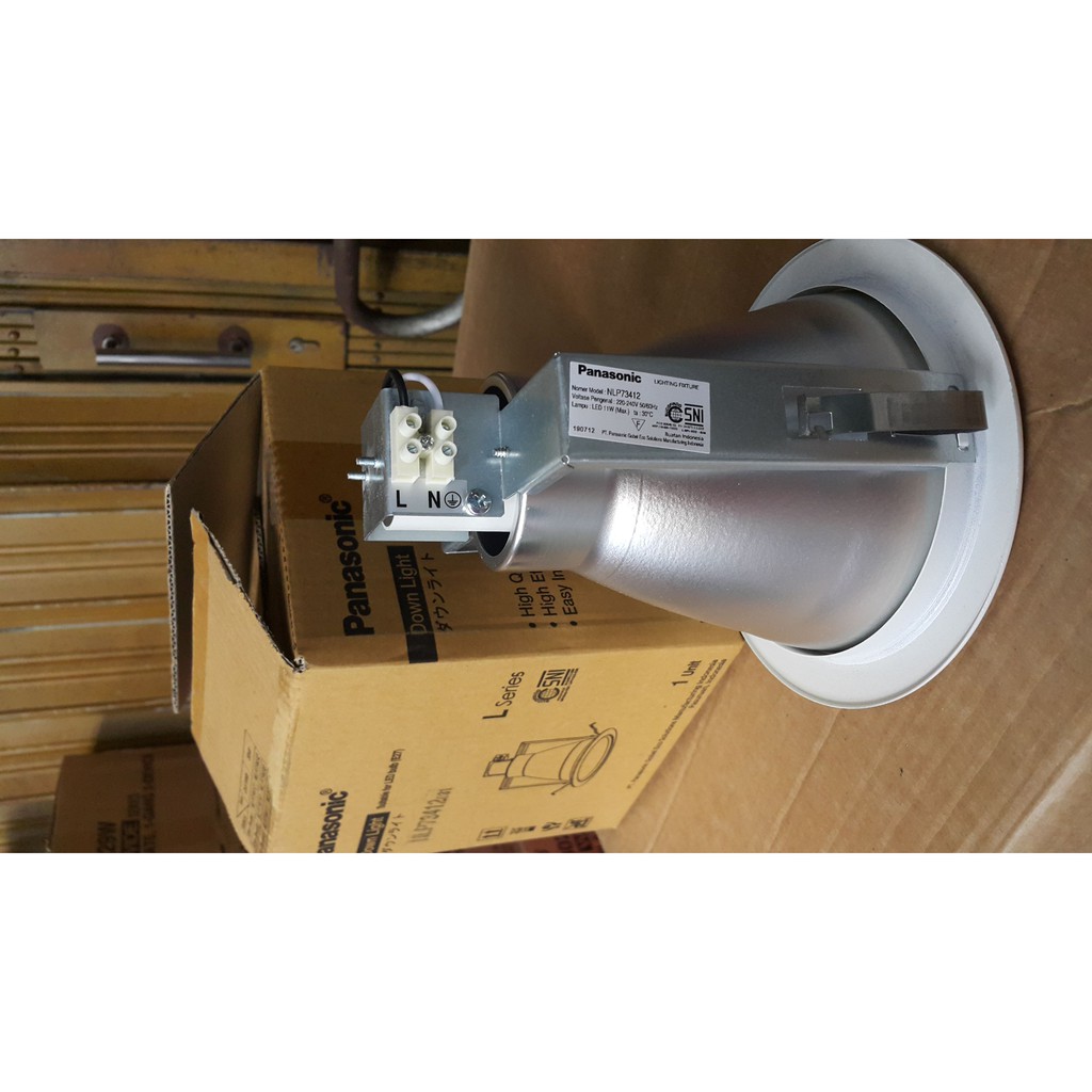 PANASONIC Downlight 5&quot; Putih NLP 73412 ( putih pasir) / NLP 73410 (putih dove)