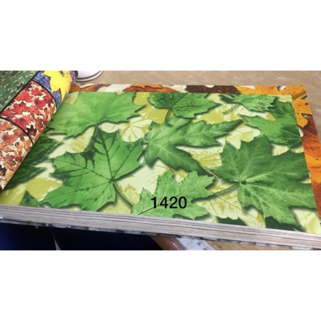 wallpaper dinding motif daun daun