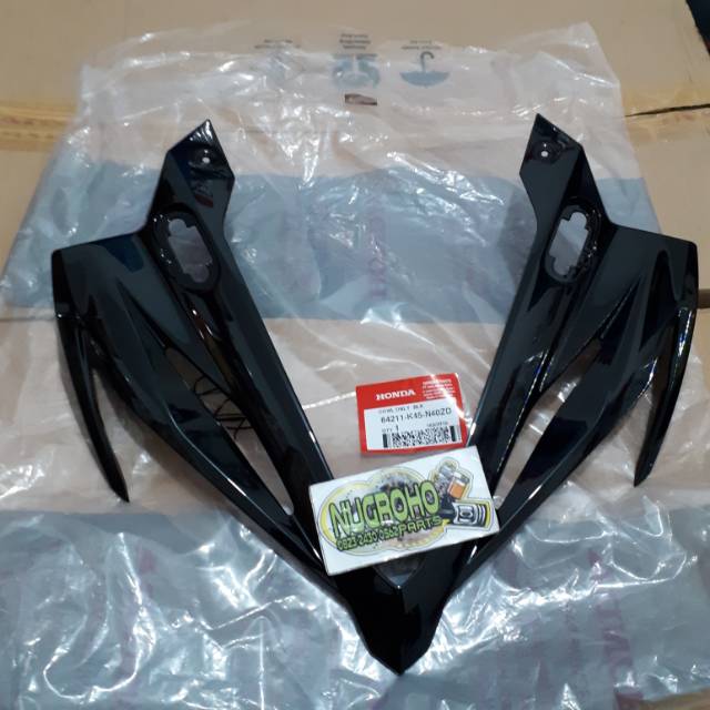 Tameng CBR150R Cowl Front Upper Hitam New CBR150R LED K45G 64211K45N40ZD Original Honda