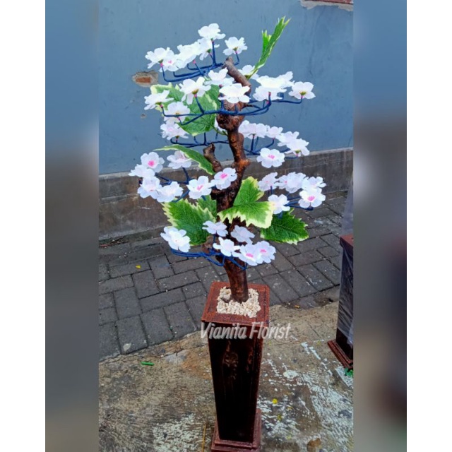 Bunga hias Artificial by Vianita Florist || Cakar Putih 120 cm || Bonsai sudut ruangan kekinian