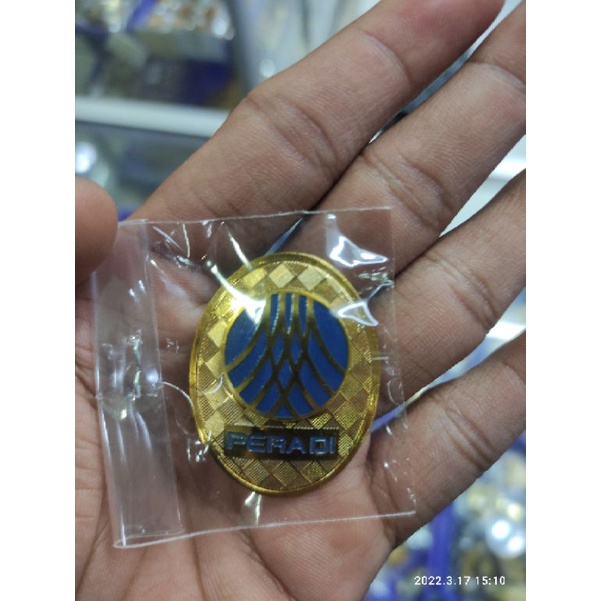 Pin Peradi/pin tumpuk kuningan/Peradi