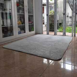 Angel Fur by ALICE Karpet Bulu Busa 150x190 Misty Grey-2