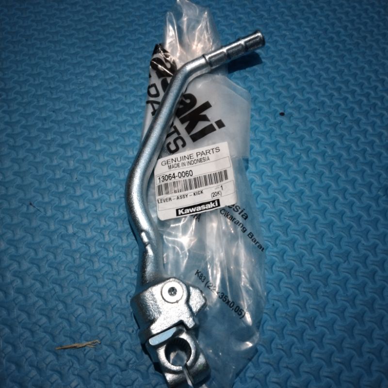 Engkol selahan Kick starter klx 150 S L BF original Kawasaki 13064-0060