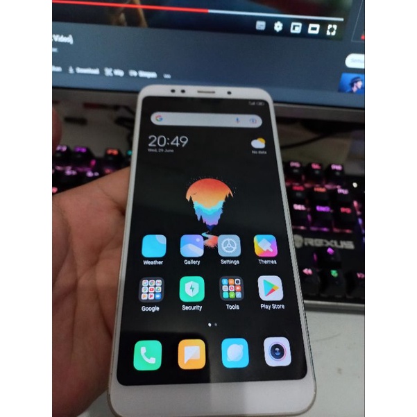 HP XIAOMI REDMI 5 PLUS 4/64 SECOND BEKAS MURAH