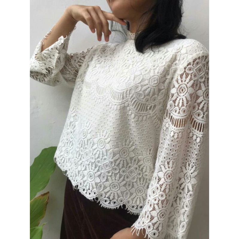 Brokat Putih Discoat Parisien M