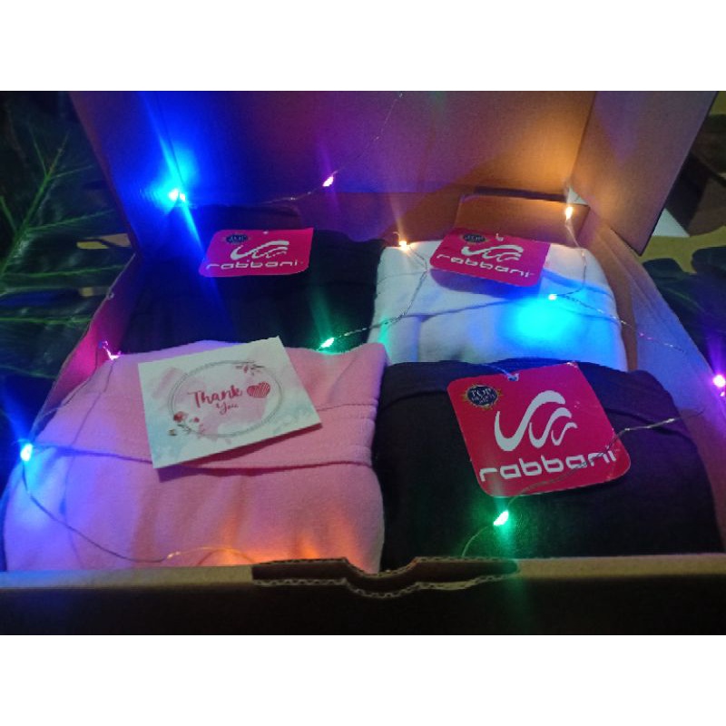 

Hampers/Gift box/Hijab Rabbani/Kado ultah
