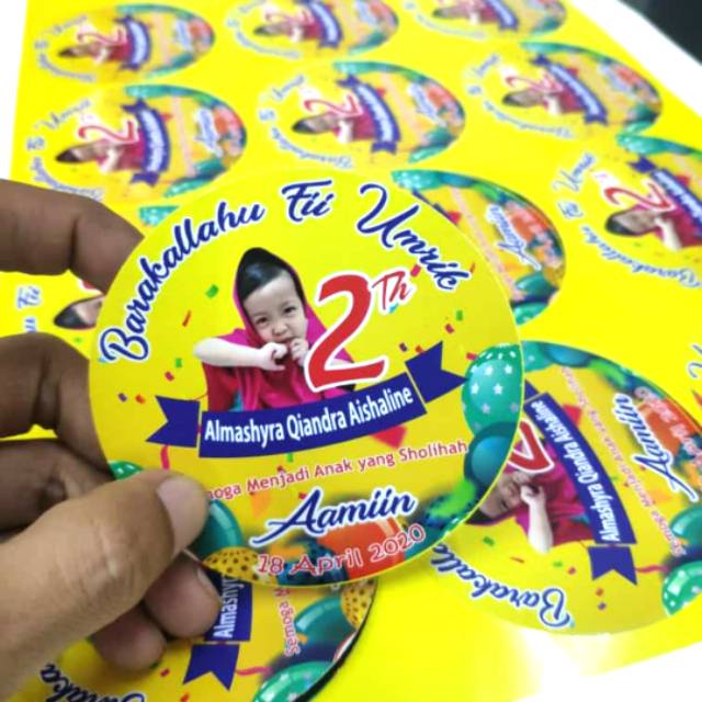 

STIKER ULANG TAHUN