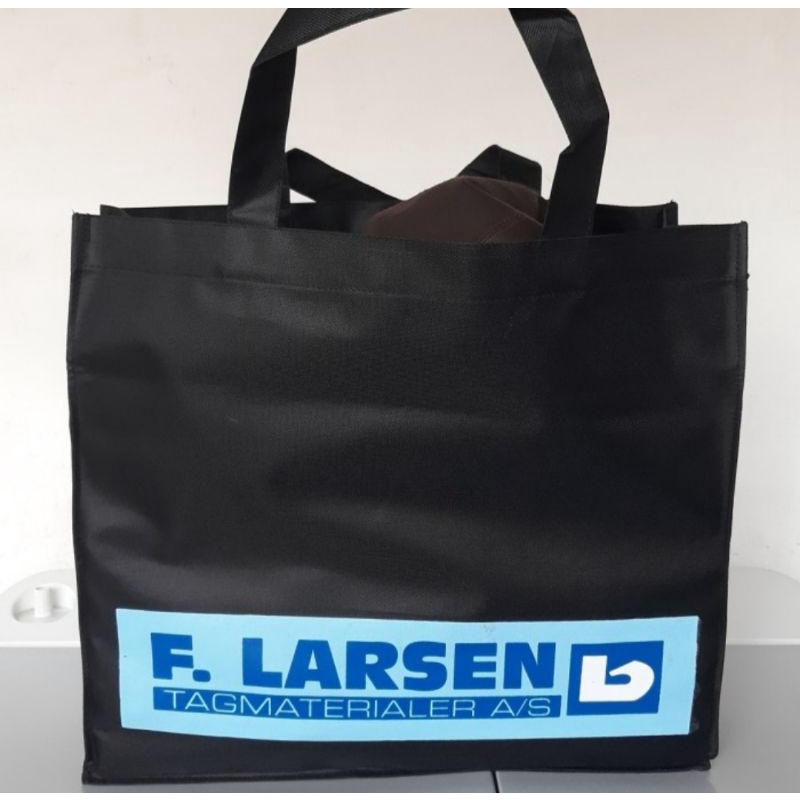

Tas Goodie bag/Tas Tory bag/ Tas Seminar/Tas Belanja/Bahan Dinir 600
