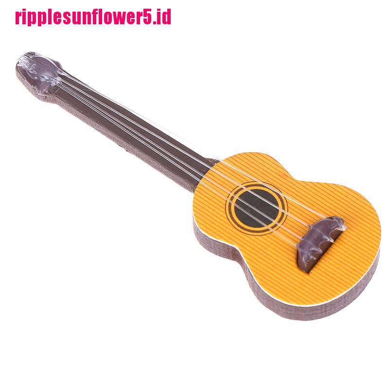 Miniatur Instrumen Gitar Skala 1: 12 Untuk Rumah Boneka