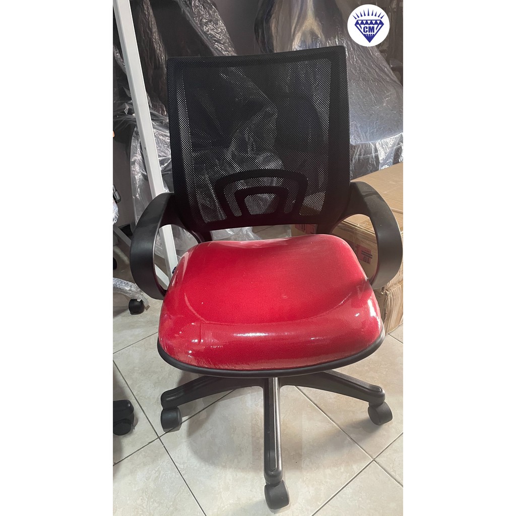 Kursi Staff/Kursi Kerja Putar/Kursi Staff Kantor/Kursi Kantor Putar Murah Di Malang UNO Paris N