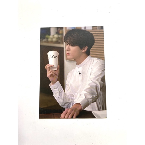 Postcard Jeno Puff Barista