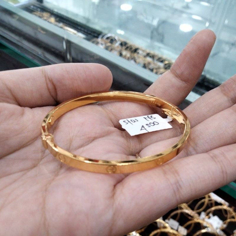 Bangle oval polos motif