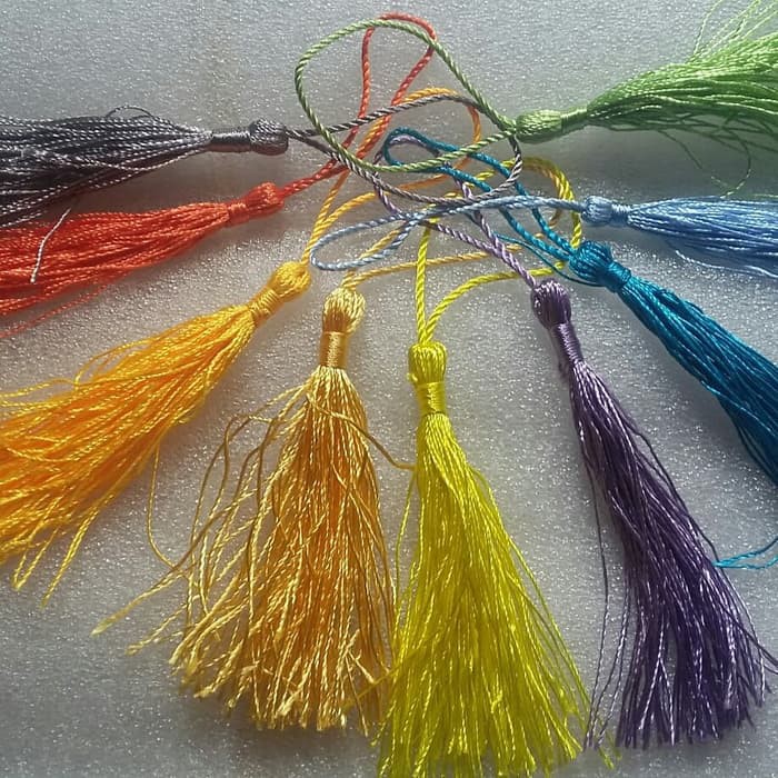 

Isi 10 pcs rumbai tasel