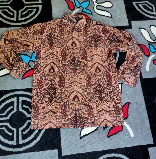 Kemeja Batik Pria Motif Mataram Coklat Terbaru