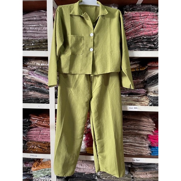 ONE SET CROP TOP BLEZER || KEMEJA CROP CRINGKLE || SET WANITA-AVOKADO