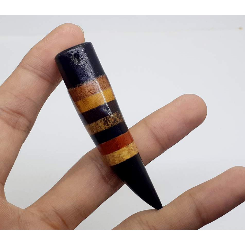 LIONTIN KALUNG KOMBINASI KAYU BERTUAH