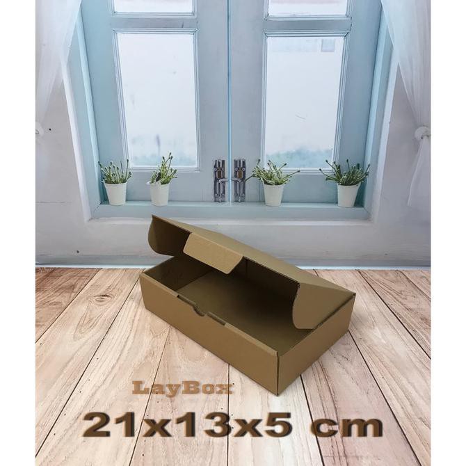 Bestseller Kardus Kotak Box Uk.21X13X5 Cm.......Ukuran Packing Kue Brownies Kecil