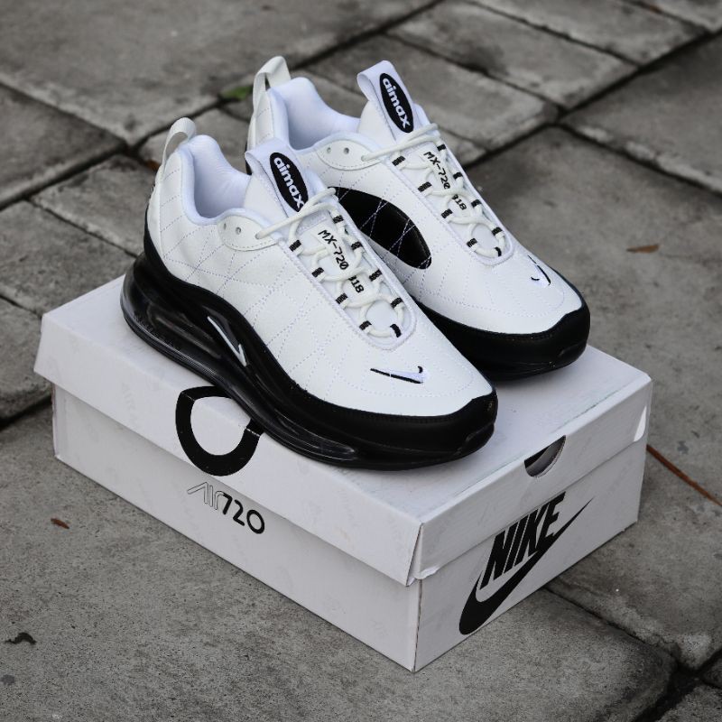 Nike airmax 720 818 white on black / Sepatu nike / Sepatu pria