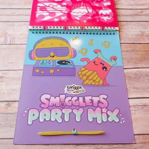 Smiggle Smigglet Party Mix Scratch Book