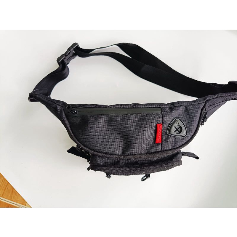 Waistbag Tas Pinggang Selempang Anti Air