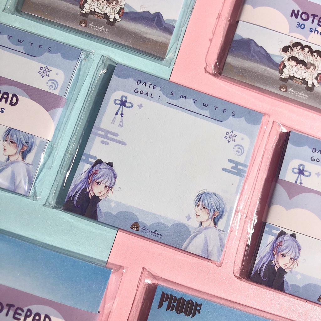 

Ayaka Ayato modern ver Notepad (sobek)