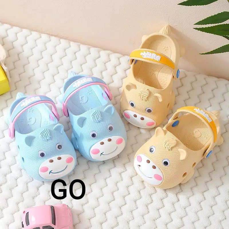 gos HELLO MOO PAO Sandal Anak Laki Laki Perempuan Bahan Karet Model Lucu 0-5 Tahun Import