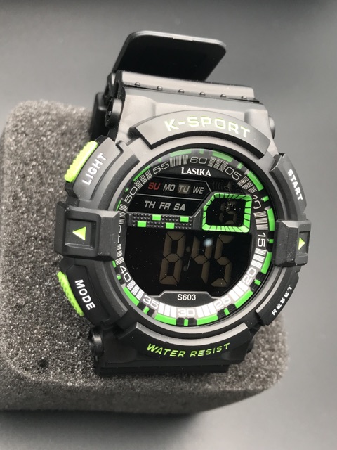 Jam Tangan Sporty Digital Anti Air 50M