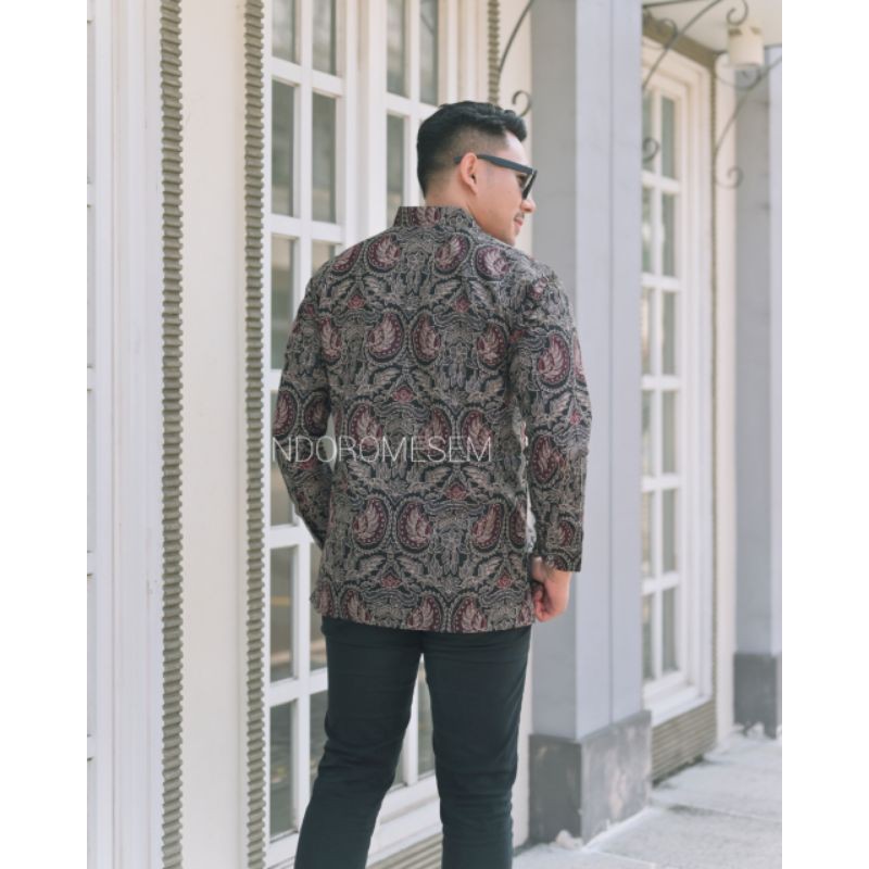 BATIK NDOROMESEM PRABUABADI KATUN HALUS BATURADEN FULL FURING LENGAN PANJANG