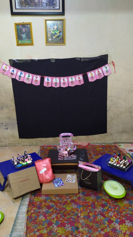 Among Us Cupcake Topper