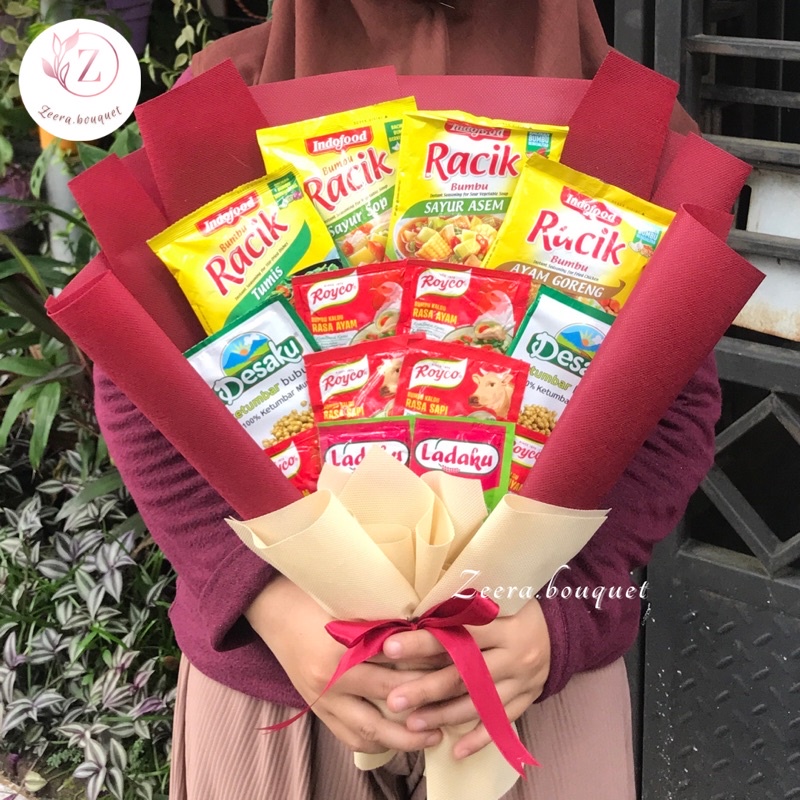 (B17) Buket snack/snack bouquet/bucket snack [INCLUDE: Greeting card+packing]