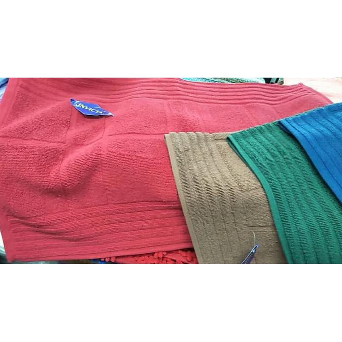 Keset Handuk Invicta ..