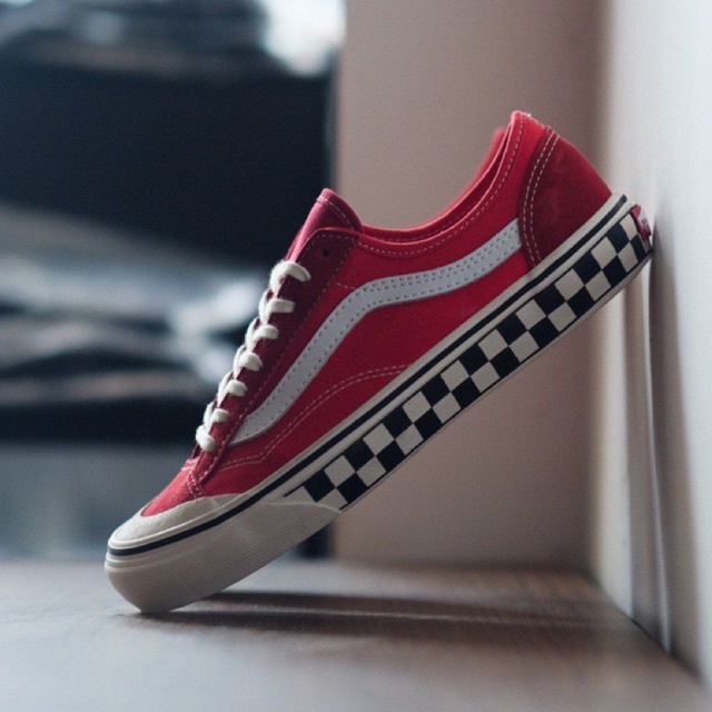 V4NS STYLE 36 DECON SF CHECKERBOARD RED MARSMELLOW