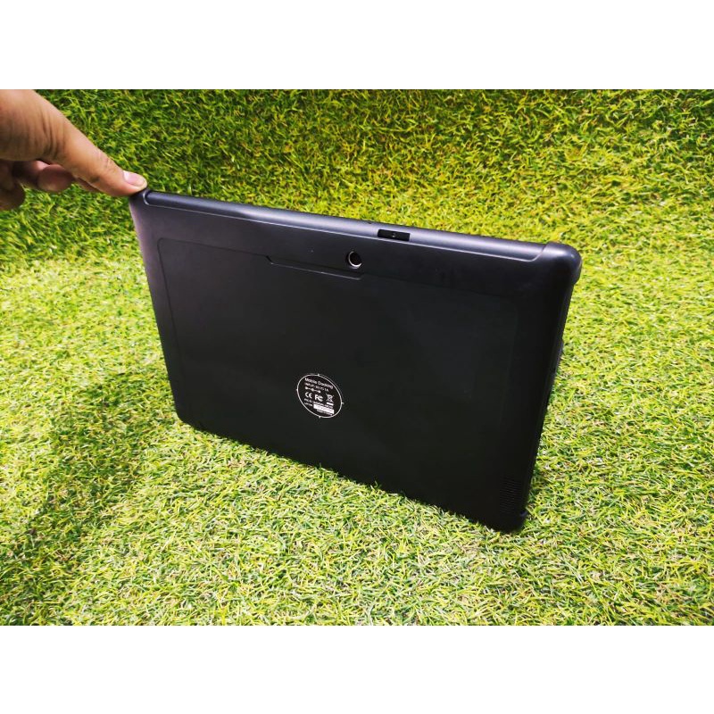 K83 Laptop murah Wearnes LitePAD LP-1022 Ram 2 GB EMMC 32 GB Intel Celeron layar sentuh