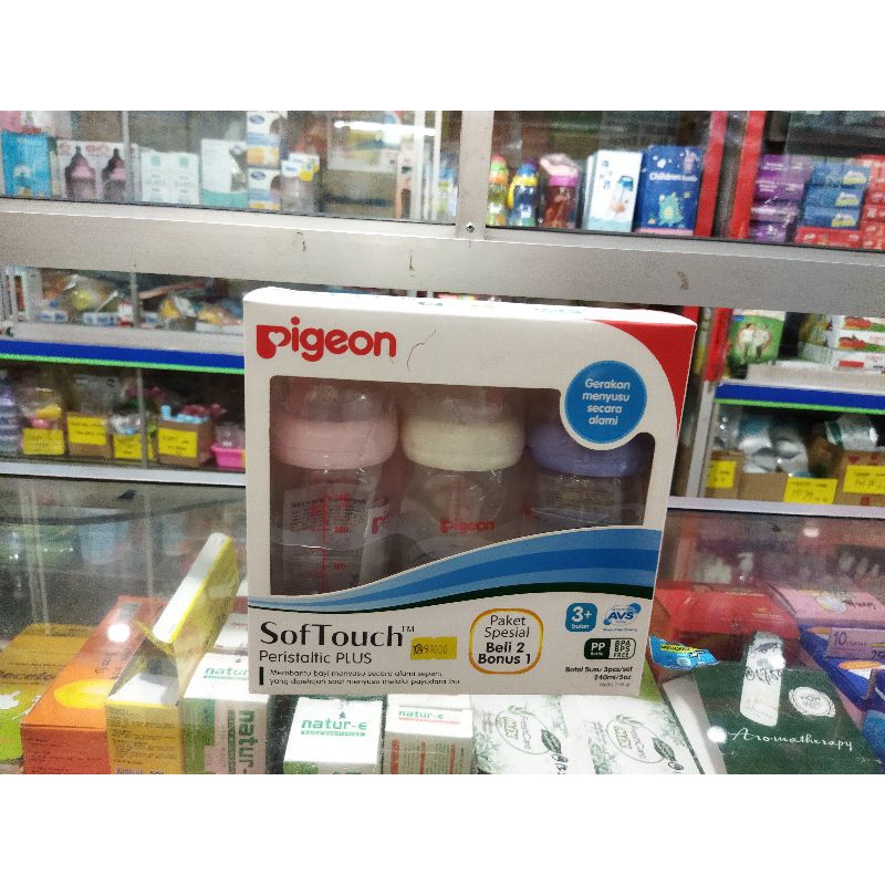 BOTOL DOT PIGEON Peristaltik softtouch 240ML