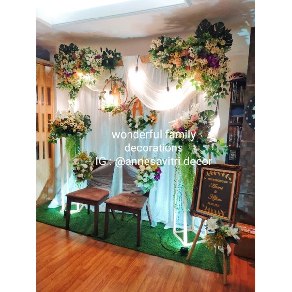 sewa dekorasi backdrop lamaran simple 2 meter nuansa putih