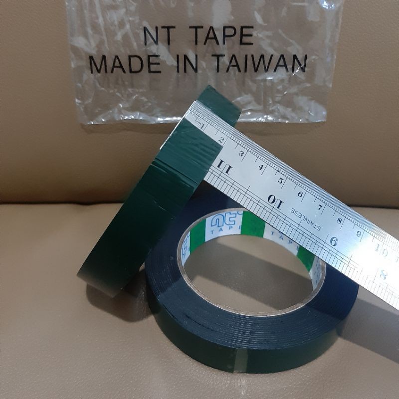 

LAZANDA Double Tape Tebal Busa Foam Hijau Made in Taiwan