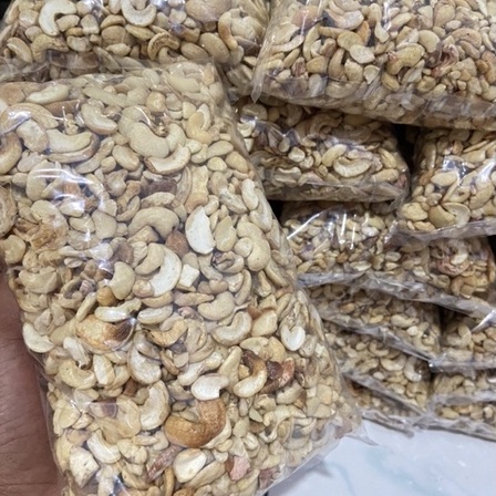 

Termurah Kacang Mente belah Pecahan